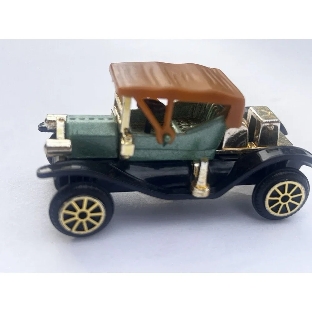 1910 Ford Model T Miniature Diecast Car Green Black No.304 Collectible